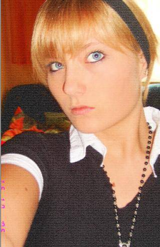 ••..mE...*old..•• - 