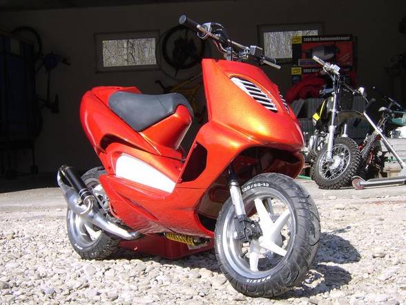 Aprilia SR - 