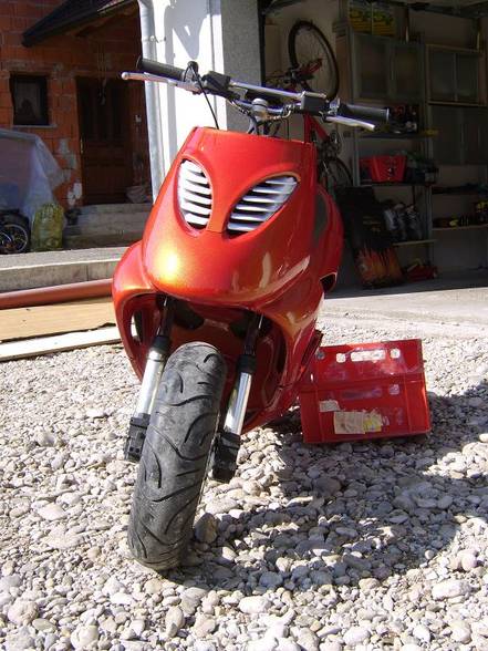 Aprilia SR - 