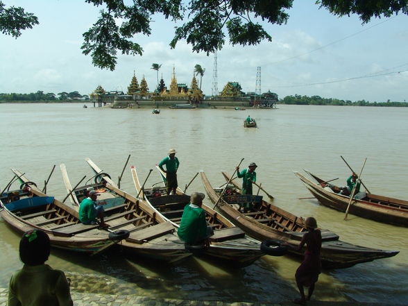 Burma Holiday - 