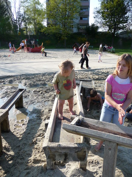 Donaugeländespielplatz Mai 09 - 