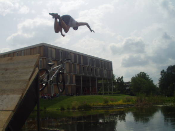 Lakejump '05 - 