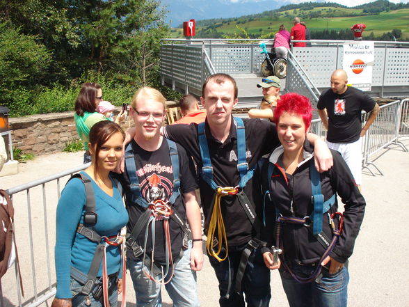 Bungee-Jumping--mei wahnsinnige Nichte! - 