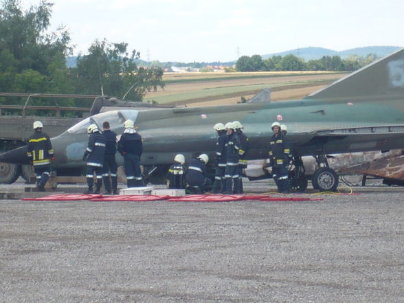 Luftfahrzeugrettungstraining  - 