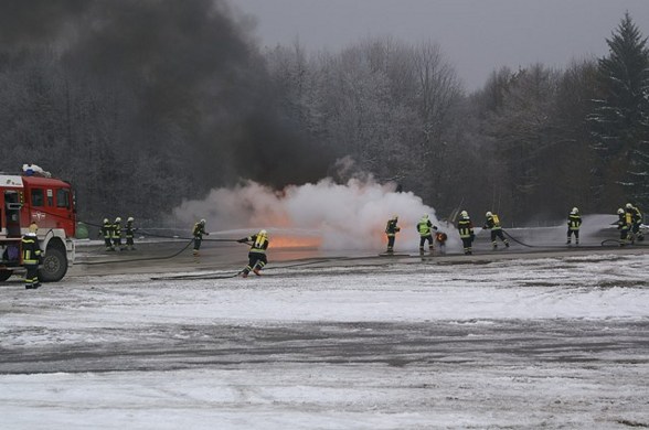 mil. Feuerwehr Hörsching - 