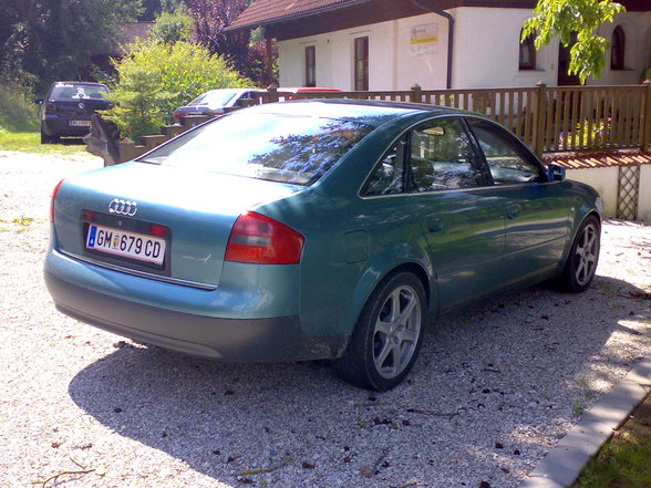 Audi A6 - 