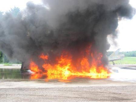 Männer die durchs Feuer gehen - 