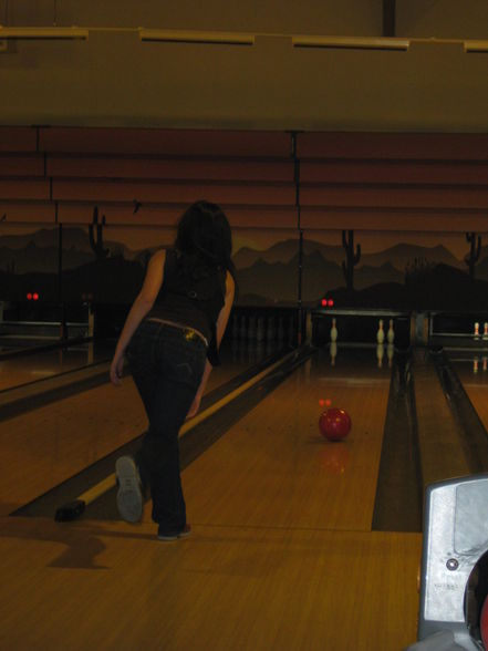  * *Discobowlen * * - 