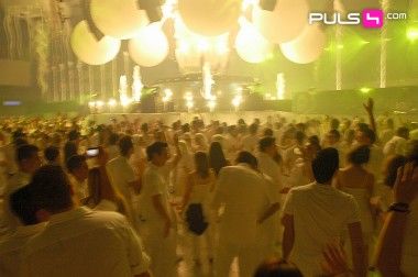 Sensation - Ocean of White Vienna 2009 - 