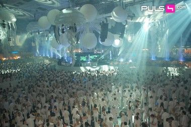 Sensation - Ocean of White Vienna 2009 - 