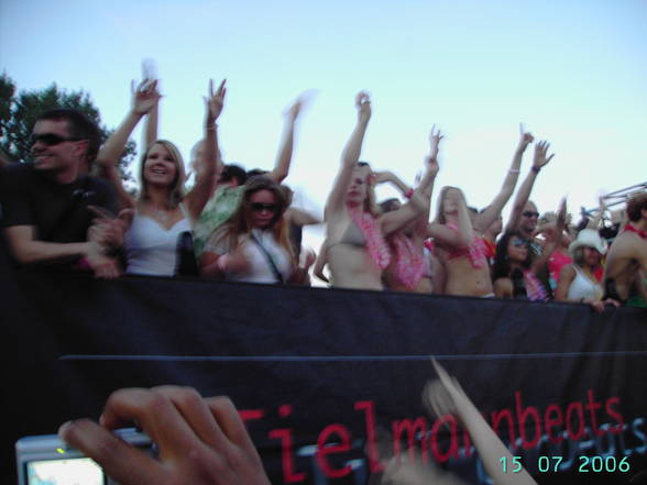 Berlin - Loveparade - Juli 2006 - 