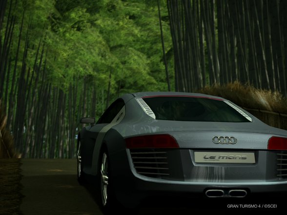 Gran Turismo 4 - 