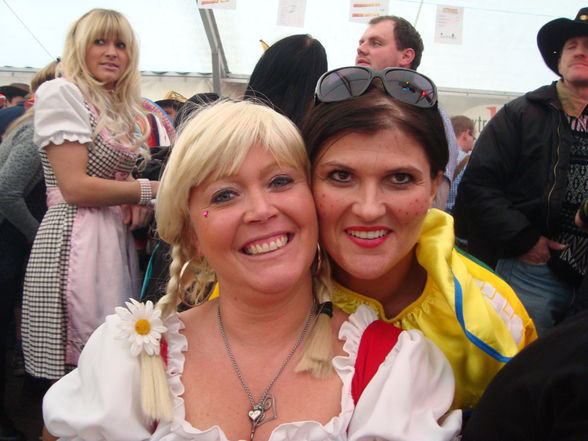 FASCHING 2011 - 