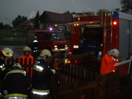 Gott zur Ehr, dem Nächsten zur Wehr - 