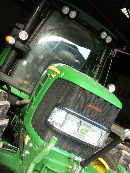 >>>nothing runs like a deere - 