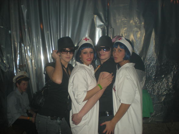 MaskEnbaLL BaD KreuzeN 2009 - 