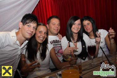 nightlife 2009/2010* - 