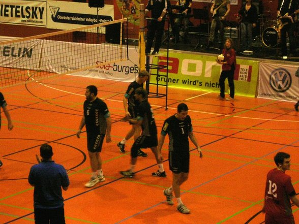 Volleyballspektakl - 