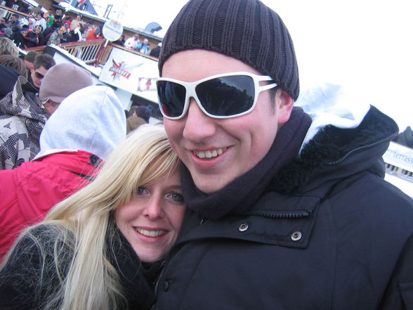 Rave On Snow '08 - 