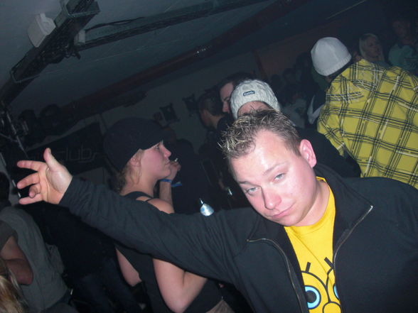 Rave On Snow '08 - 