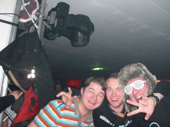 Rave On Snow '08 - 