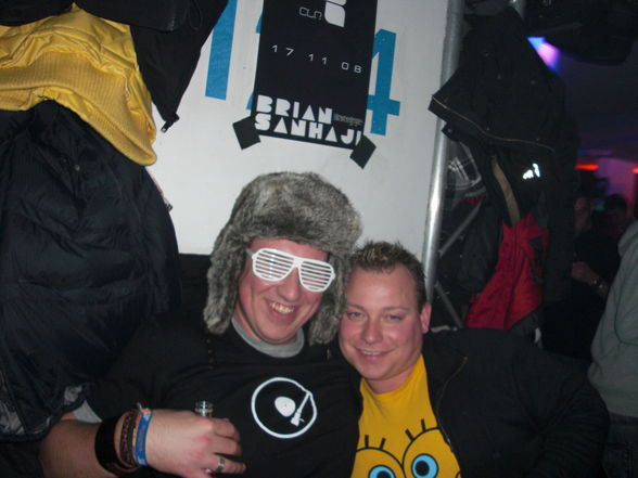 Rave On Snow '08 - 