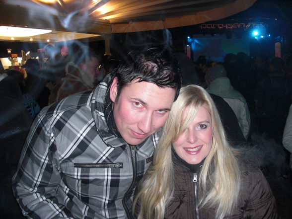 Rave On Snow '08 - 