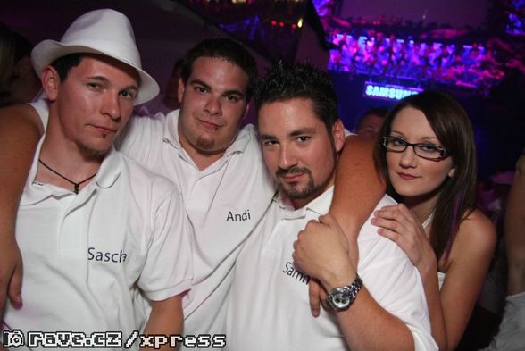 s`Trippas was @ Sensation 2009 Prag - 