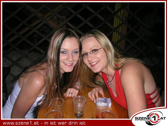 mei sister und ich in wdg am 17.6.06 - 