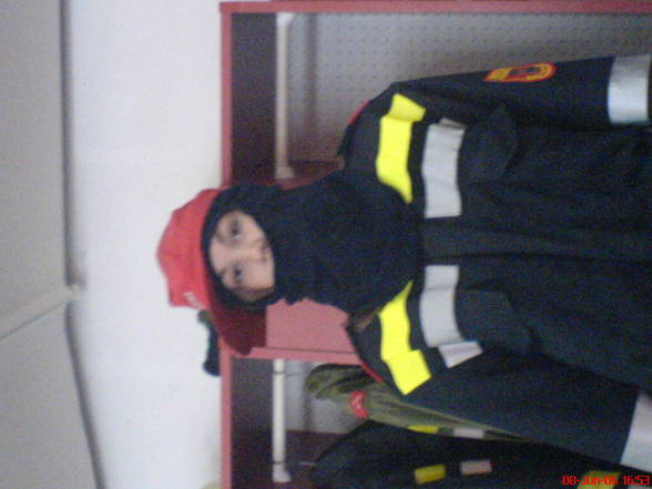 fotosession bei da Feuerwehr!!!!*gg* - 