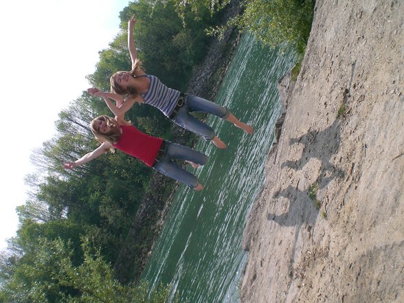 Meine sis und i in action !!!! - 