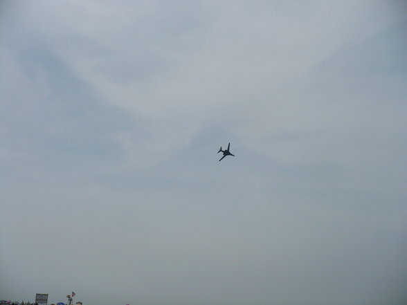 memorial day air show in jones beach - 