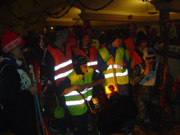 FASCHING - die Össis können wa - 