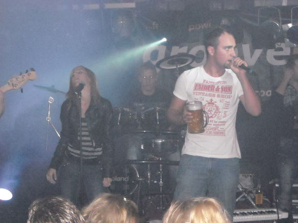 Vorsingen bei der Band " GROOVE4YOU& - 