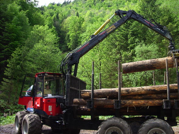 Harvester und Forwarder fahren - 