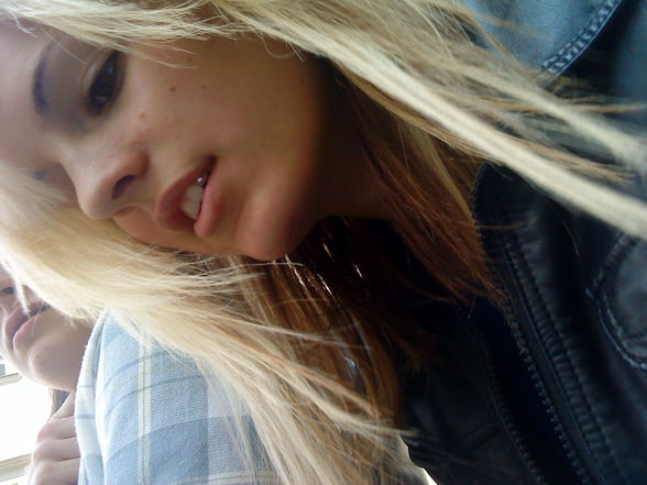 Blondine__ =) - 