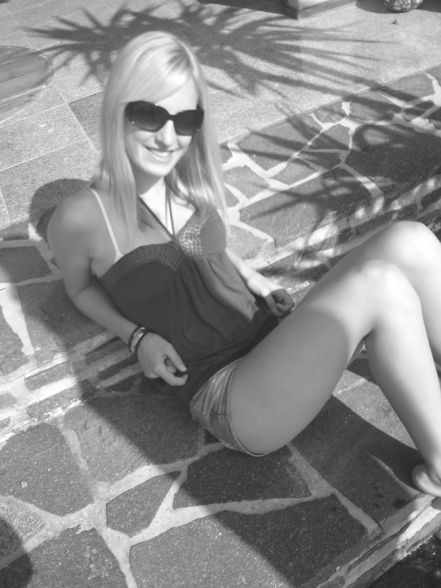 Blondine__ =) - 