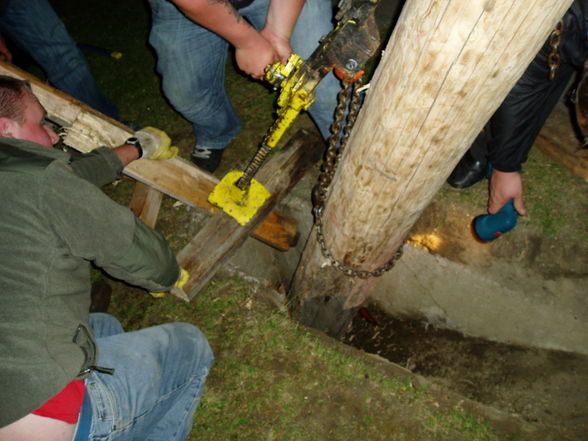 Loibersdorfer Maibaum Diebstahl 2009 - 