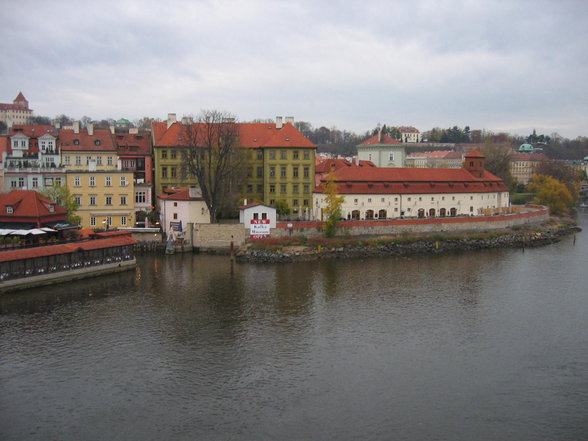 PRAG 10.11.06-12.11.06 - 