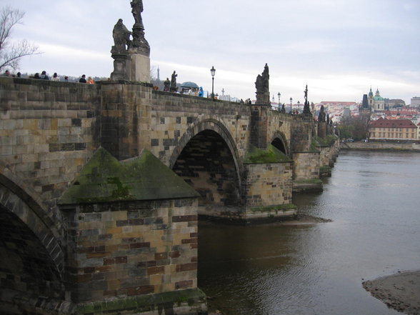 PRAG 10.11.06-12.11.06 - 