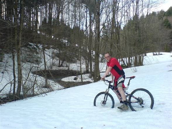 Laufen, Mountainbiken, Schwimmen,... - 