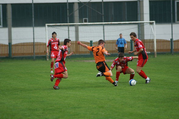 Fußballspielen  - 