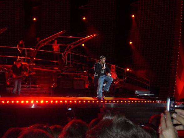 Robbie Williams LIVE 06 - 