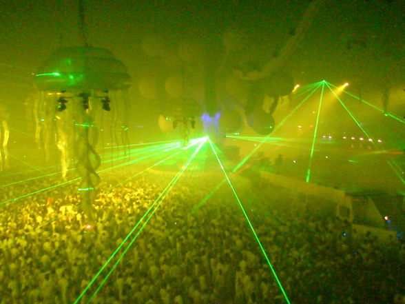 Silvester @ Sensation White (Düsseldorf) - 