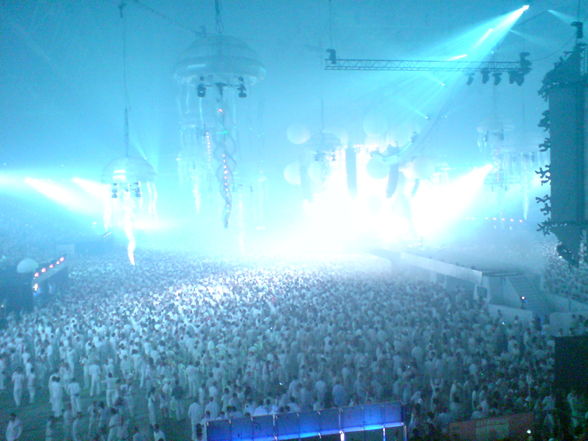 Silvester @ Sensation White (Düsseldorf) - 