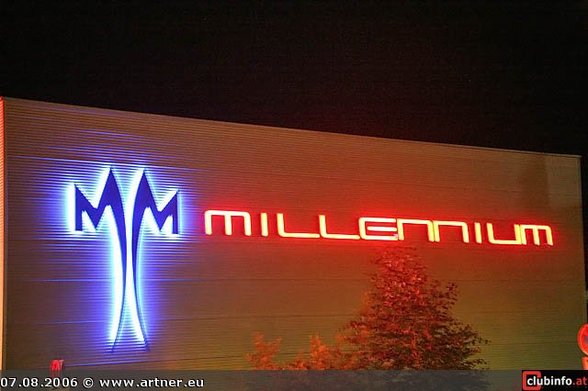 Alte Millennium Fotos - 