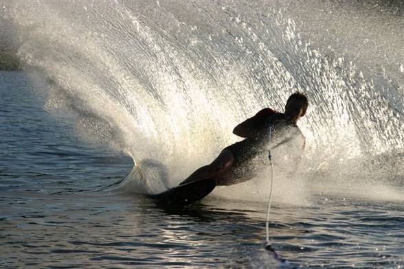 Waterskiing - 