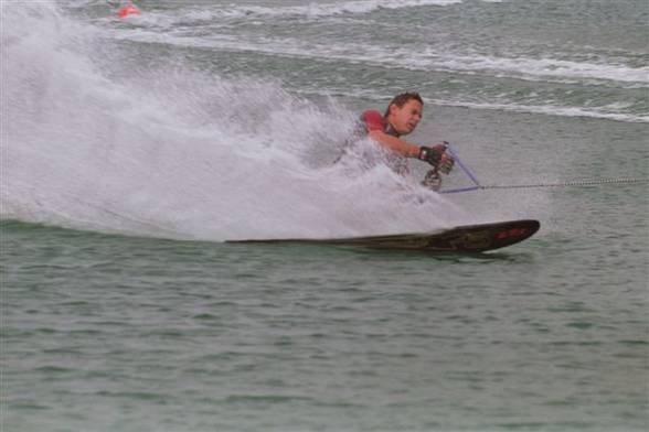 Waterskiing - 