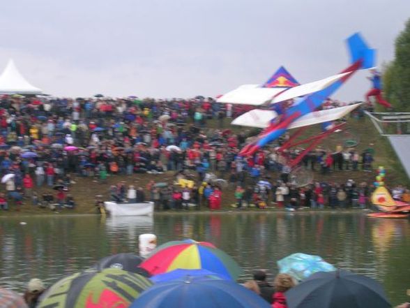 7. Redbull Flugtag - 