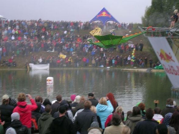 7. Redbull Flugtag - 